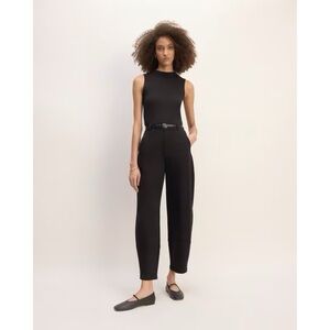 Everlane utility barrel pant in black